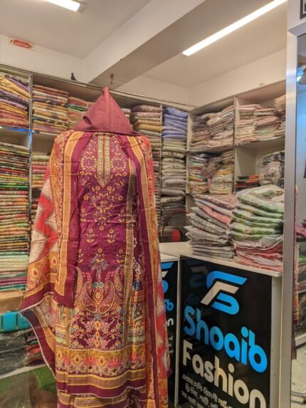 Lahori Boutiques Three Piece